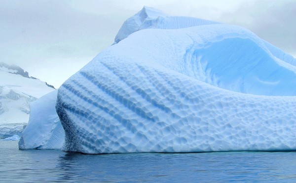 图片[10]-现实生活中难得一见的冰山美图-万荀网