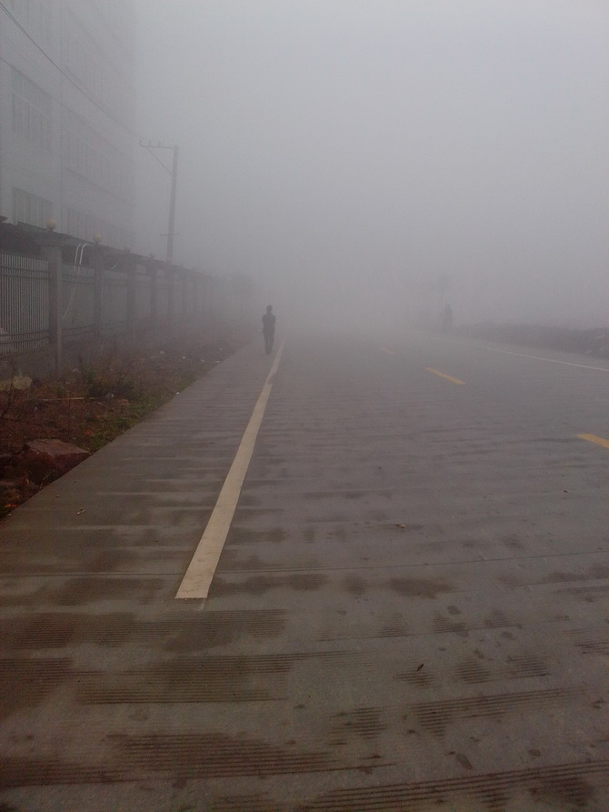 图片[6]-周一的早晨又一个能见度不足10米的日子-万荀网