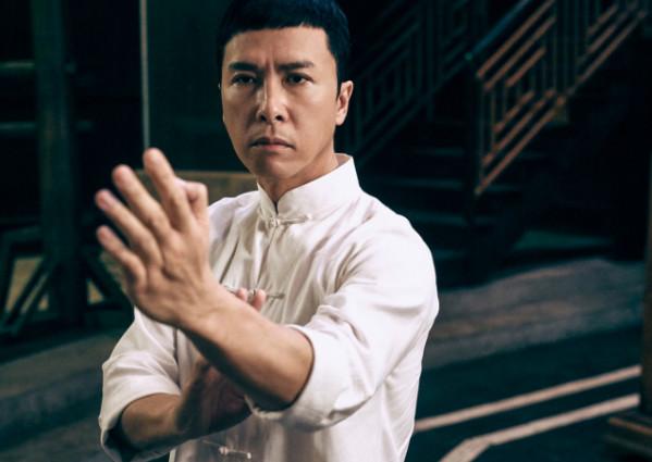 甄子丹在一个访谈节目中坦言，合作过的武打明星中他最能打-万荀网