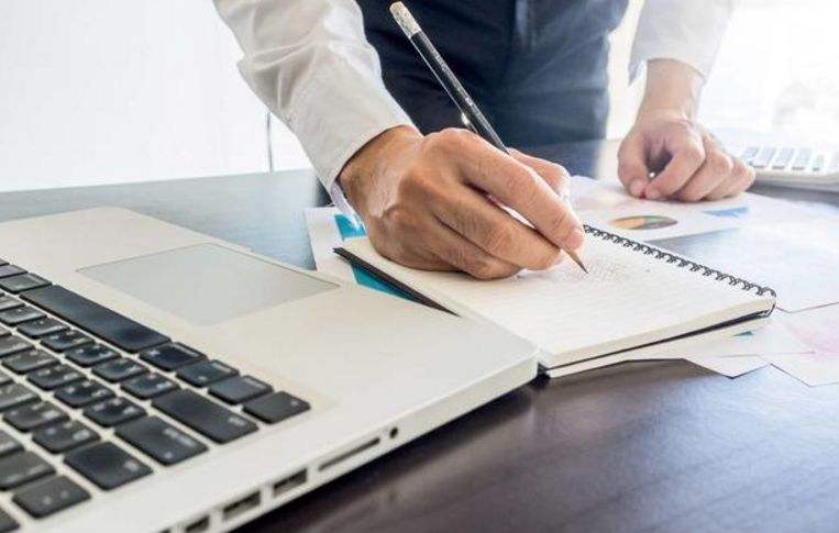 聚微达人网收稿声明及相关要求-万荀网